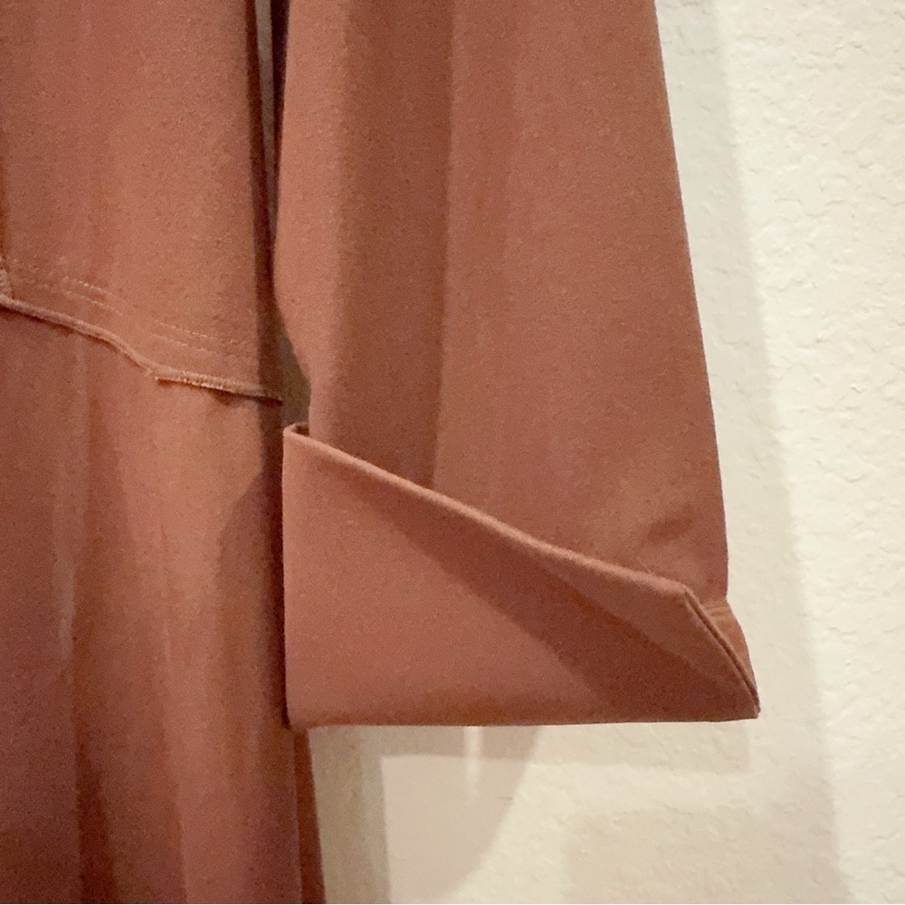Moon River Halter Detail Ruched Crepe Midi Dress in Brown NWT Size Small - Picture 6 of 13